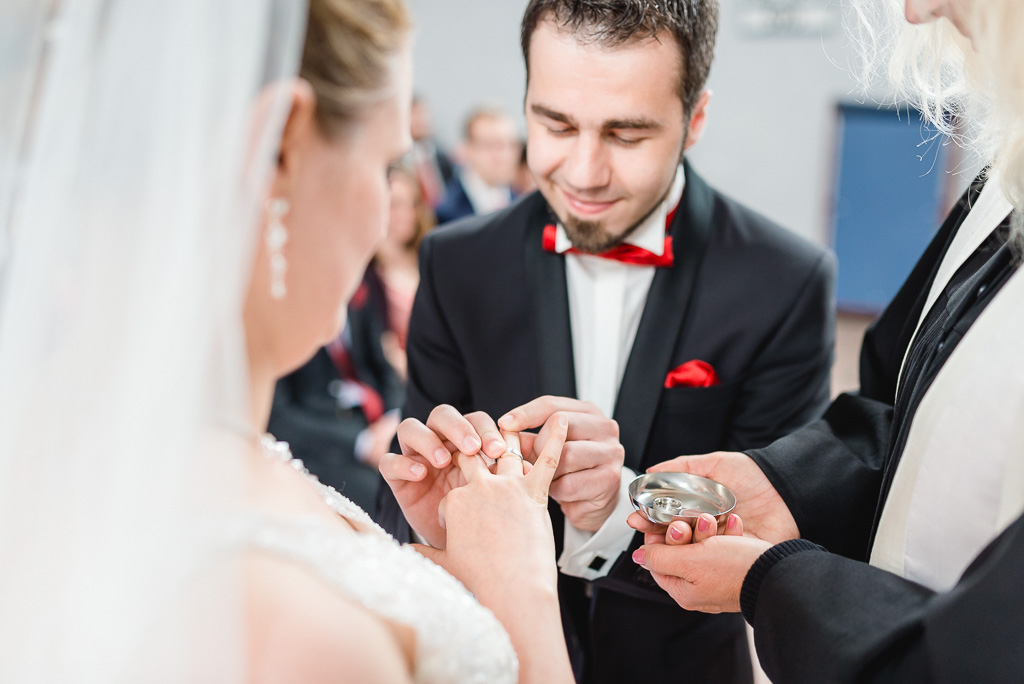 hochzeitsreportage_hochzeitsfotografie_seligenstadt_dreieich_goetzenhain_ober-roden_sven_katrin_frankfurt_rhein-main.jpg_0045