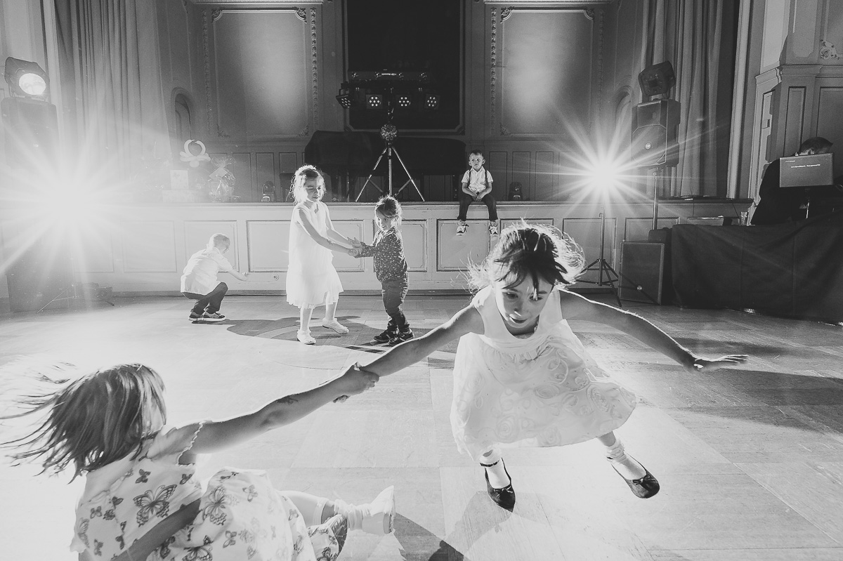 hochzeitsreportage_hochzeitsfotografie_frankfurt_rhein-main_florian_leist_hochzeitsfotograf_carina_kolja_wedding_photography_portrait_jornalismus_hochzeitsjornalismus_0030