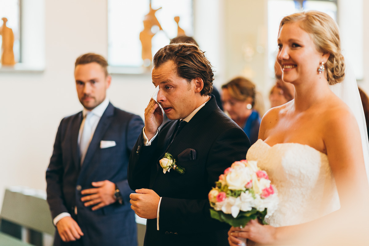 hochzeit_jp_wiesbaden_dreieich_hochzeitsfotograf_rhein-main_frankfurt_florian_leist_hochzeitsreportage_hochzeitsjournalismus_0022