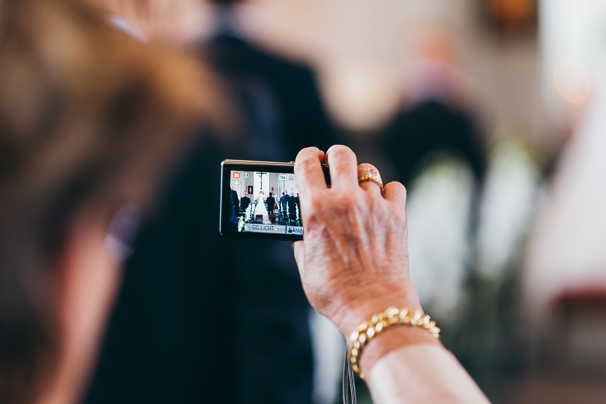 hochzeit_jp_wiesbaden_dreieich_hochzeitsfotograf_rhein-main_frankfurt_florian_leist_hochzeitsreportage_hochzeitsjournalismus_0026