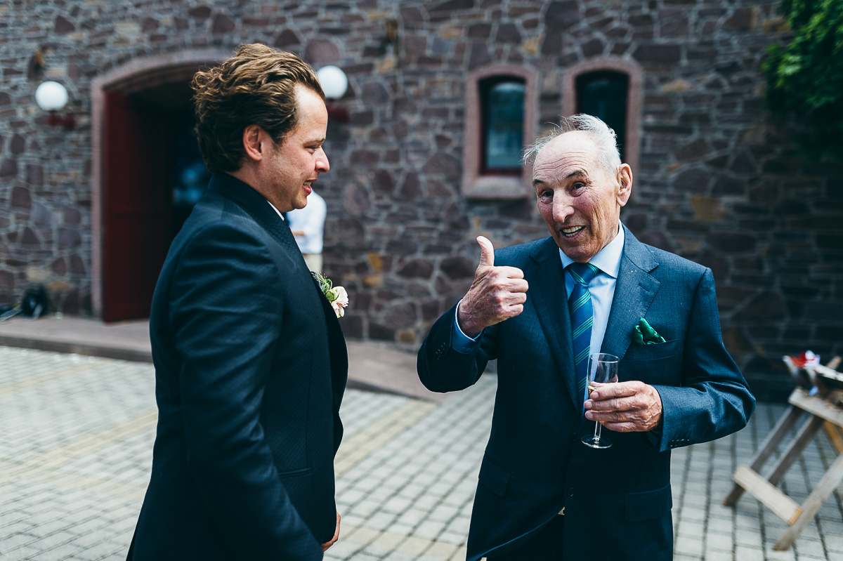 hochzeit_jp_wiesbaden_dreieich_hochzeitsfotograf_rhein-main_frankfurt_florian_leist_hochzeitsreportage_hochzeitsjournalismus_0029