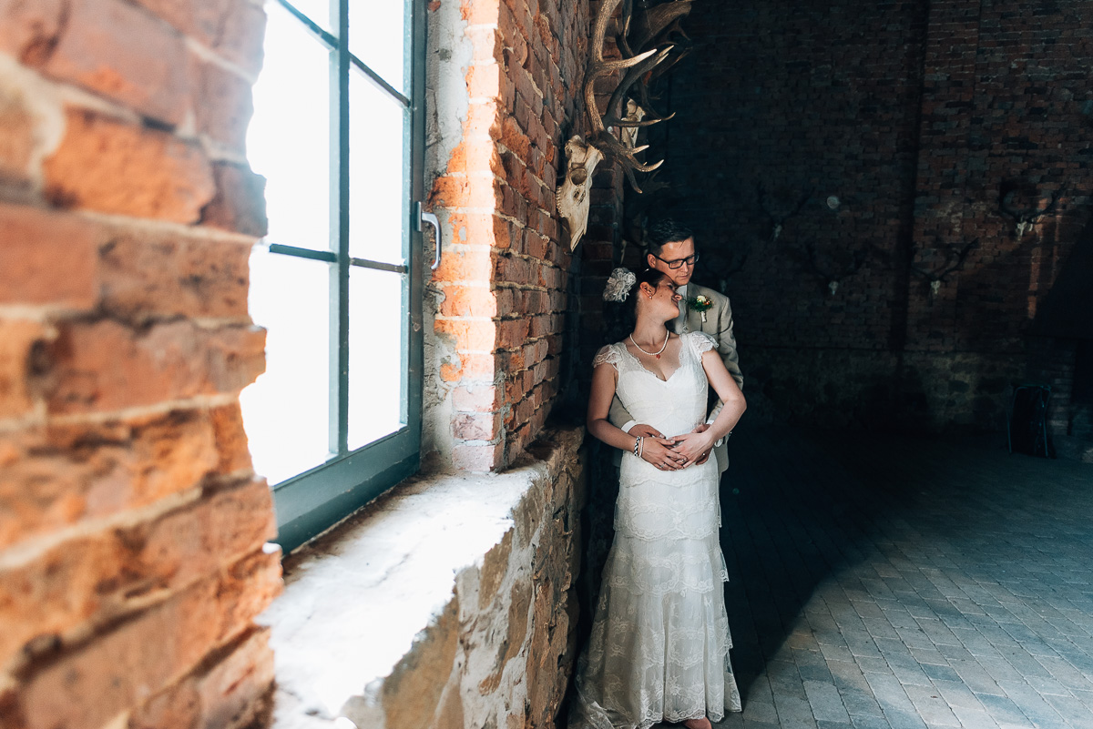 Hochzeit auf dem schönen Weiherhof Wächtersbach hochzeit_jc_weiherhof_waechtersbach_dreieich_hochzeitsfotograf_rhein-main_frankfurt_florian_leist_hochzeitsreportage_hochzeitsjournalismus_0039