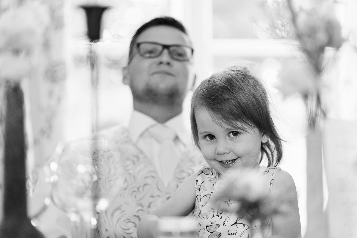 Hochzeit auf dem schönen Weiherhof Wächtersbach hochzeit_jc_weiherhof_waechtersbach_dreieich_hochzeitsfotograf_rhein-main_frankfurt_florian_leist_hochzeitsreportage_hochzeitsjournalismus_0051