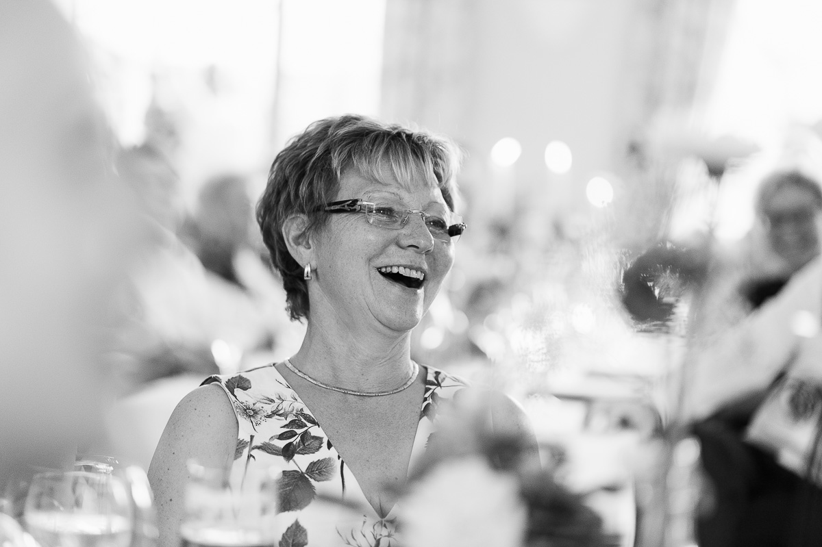 Hochzeit auf dem schönen Weiherhof Wächtersbach hochzeit_jc_weiherhof_waechtersbach_dreieich_hochzeitsfotograf_rhein-main_frankfurt_florian_leist_hochzeitsreportage_hochzeitsjournalismus_0052