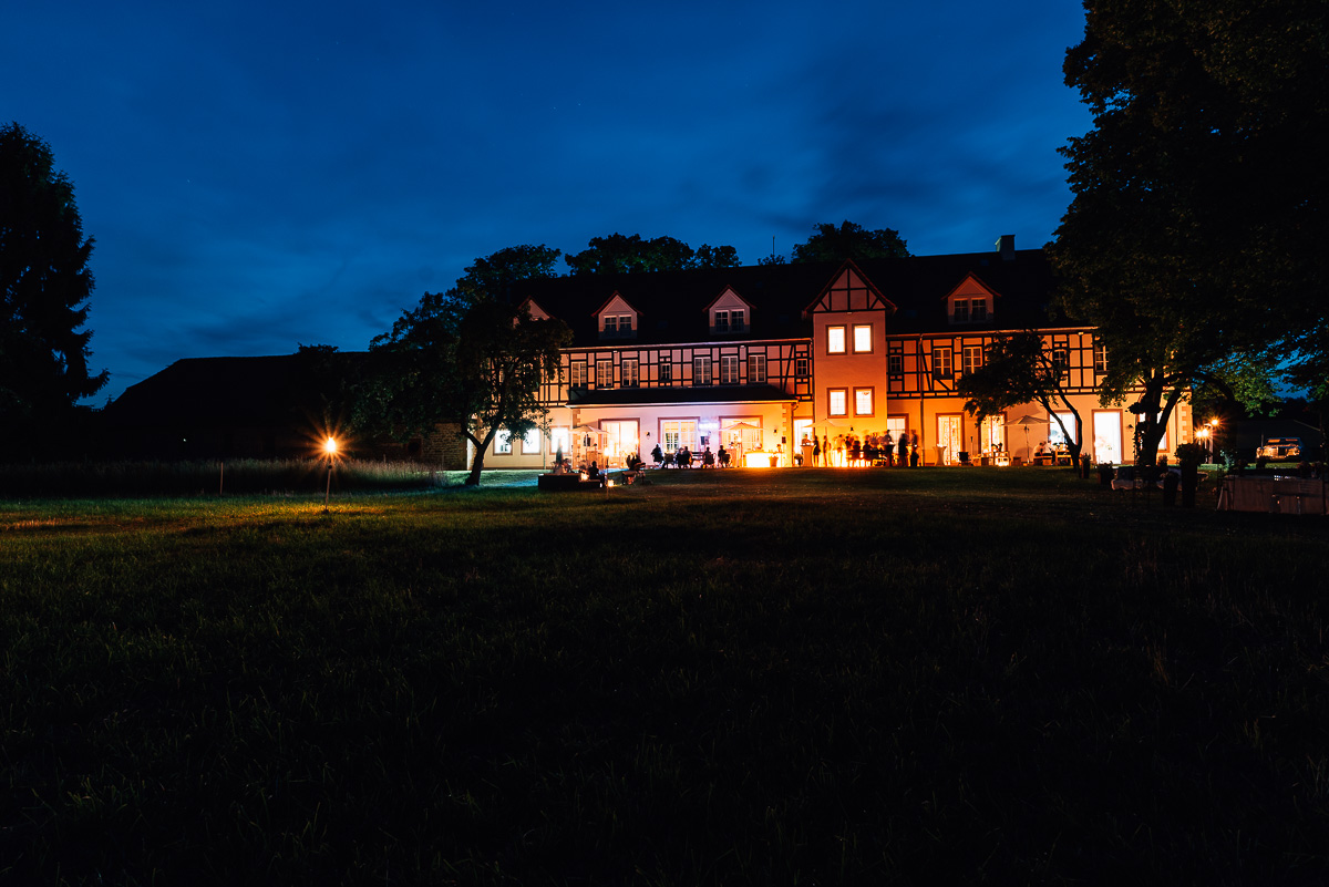 Hochzeit auf dem schönen Weiherhof Wächtersbach hochzeit_jc_weiherhof_waechtersbach_dreieich_hochzeitsfotograf_rhein-main_frankfurt_florian_leist_hochzeitsreportage_hochzeitsjournalismus_0068